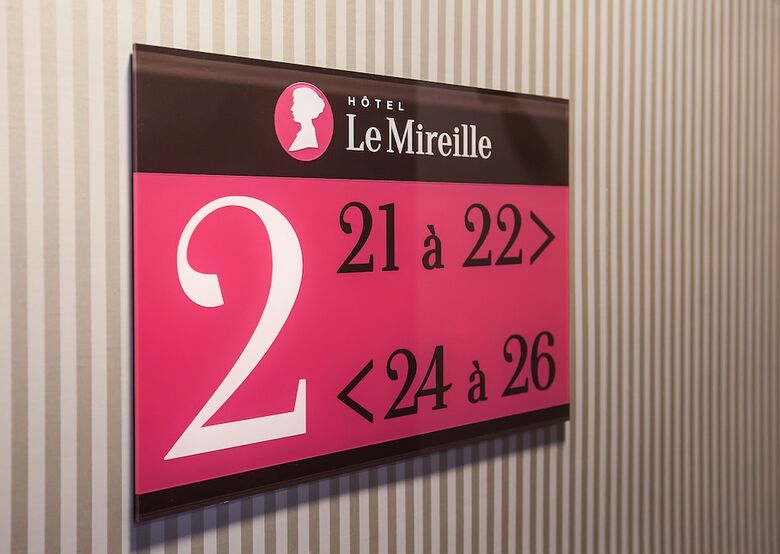 Hotel Le Mireille Paris
