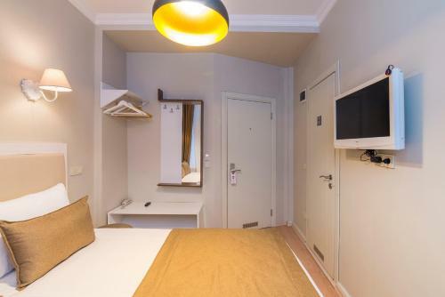 Hotel Forbes Suites