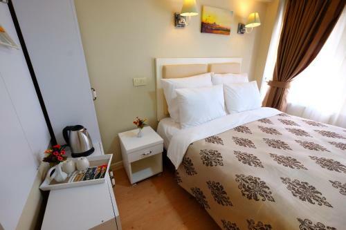 Hotel Forbes Suites
