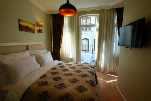 Hotel Forbes Suites