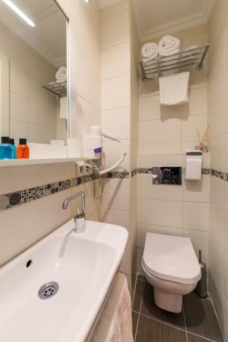 Hotel Forbes Suites