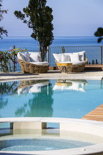 Hotel F Zeen