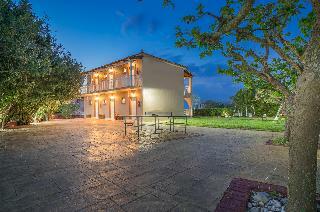 Hotel Armonia Studios & Apartments