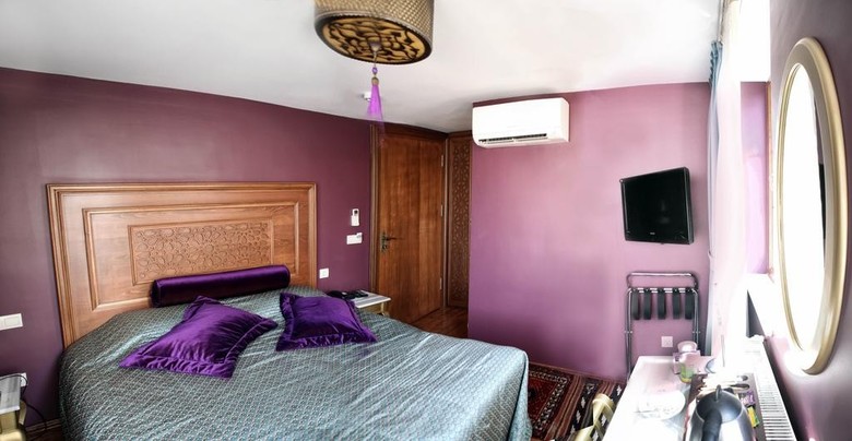 Merial Hotel