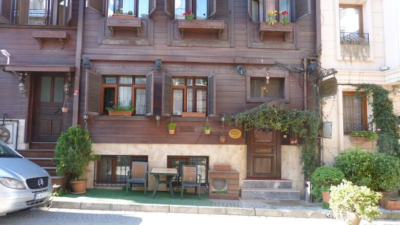 Asmali Hotel
