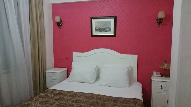 Asmali Hotel
