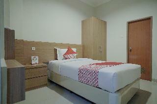 Hotel Oyo 415 The Kartini 8 Residence