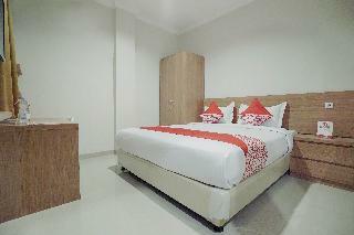 Hotel Oyo 415 The Kartini 8 Residence