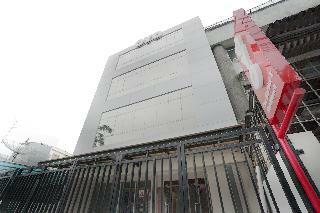 Hotel Oyo 415 The Kartini 8 Residence