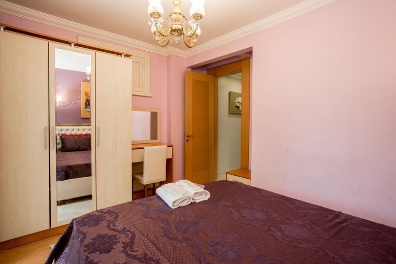 Salimbey Apartments