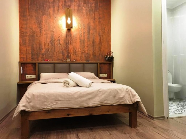 Hotel Second Home Suites