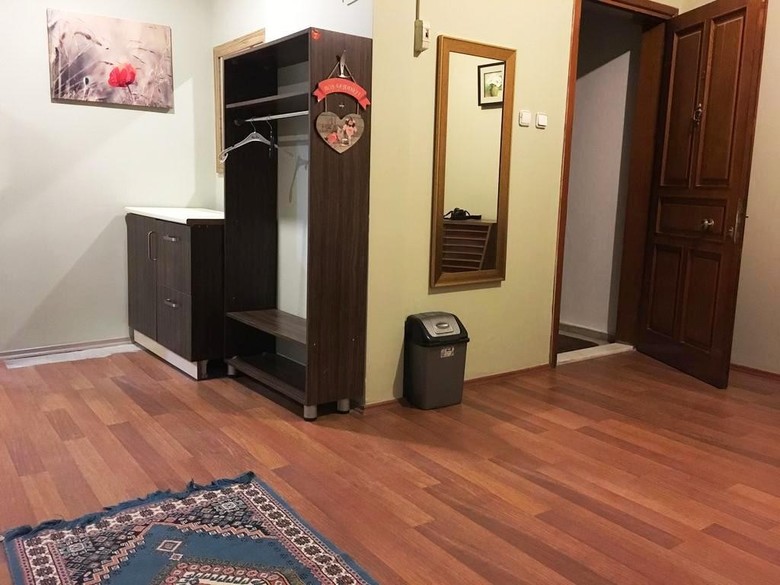 Hotel Second Home Suites