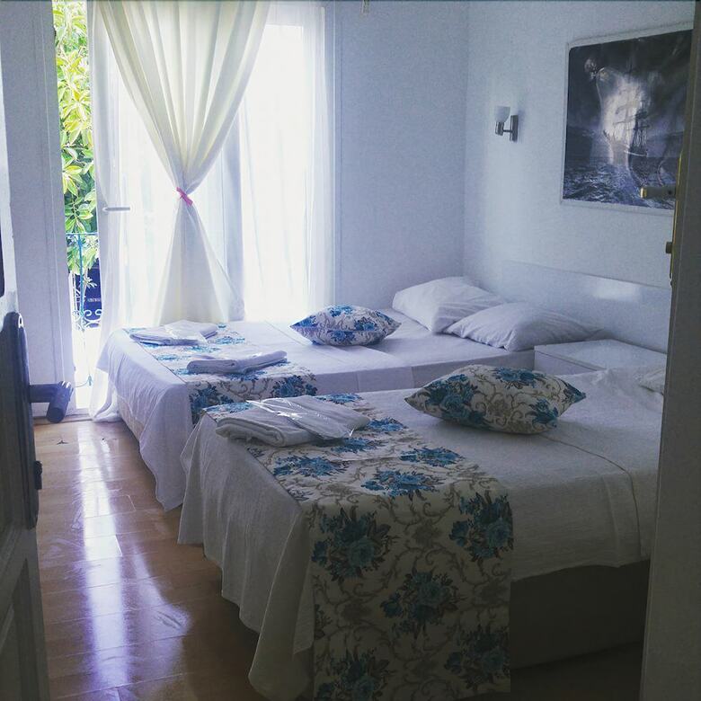 Hostal Merih Pension