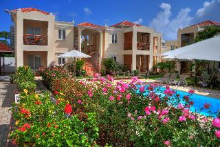 Apartamentos La Pointe Villas