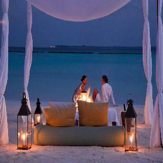 Hotel Vakarufalhi Island Resort