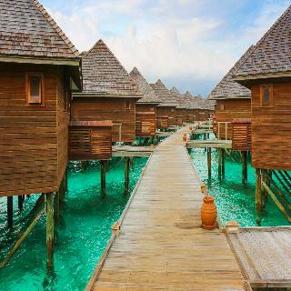Hotel Vakarufalhi Island Resort