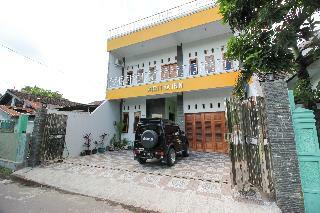 Reddoorz Plus Near Taman Sari
