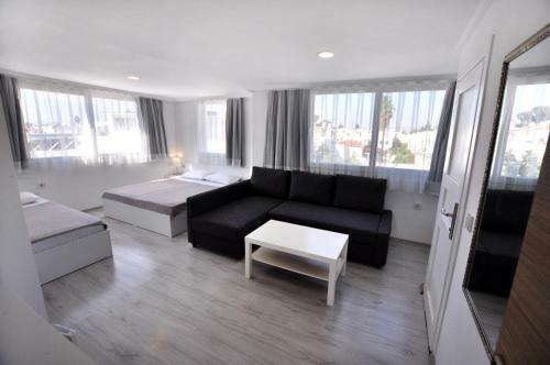 Hostal Artunc Hotel