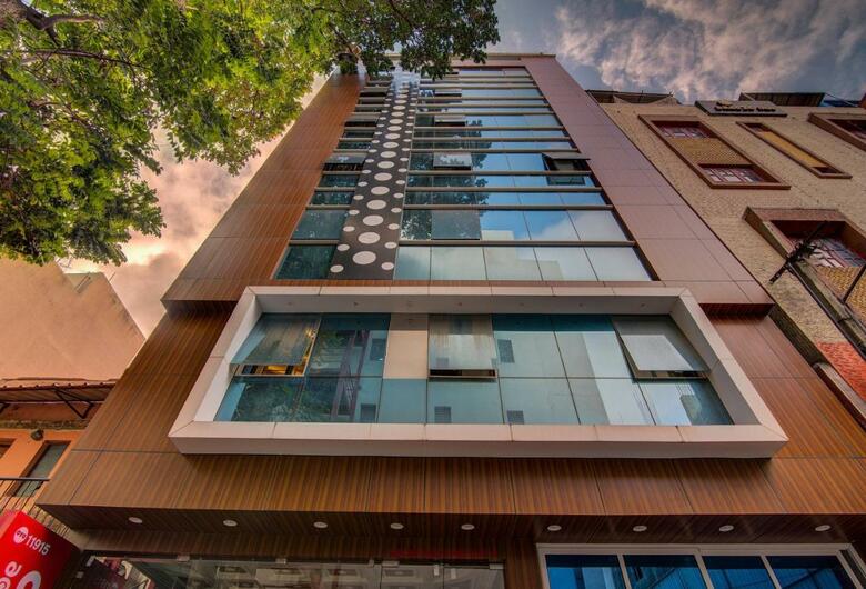 Hotel Oyo 11915 Varcity Park