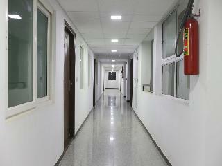 Hotel Oyo 13917 Daniel's Silver Oak Serviced Apartments