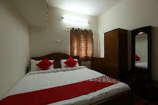 Hotel Oyo 37087 Lmf Paradise Private Limited