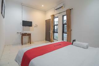 Reddoorz Near Jatinangor Town Square
