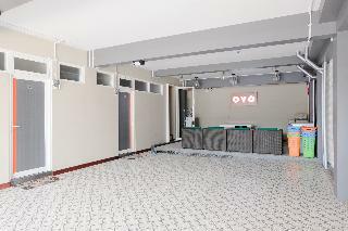 Hotel Oyo 1119 Gendhis Gallery Syariah