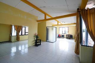 Hotel Reddoorz Plus Near Undip Tembalang
