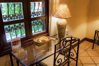 Hotel Los Robles