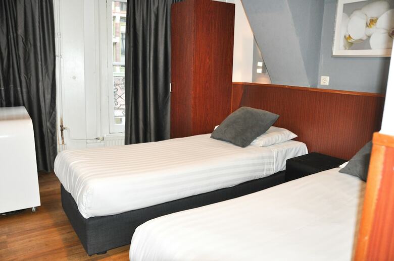 Hotel Travel