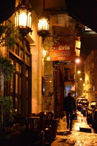 The Liwan Hotel