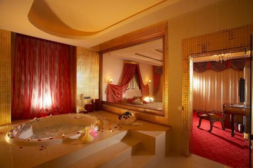 Hotel Ottoman Palace