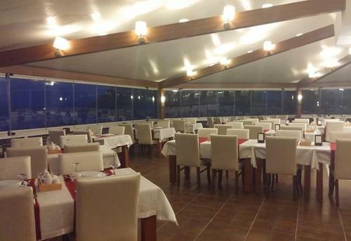 Mad Sea Beach Hotel