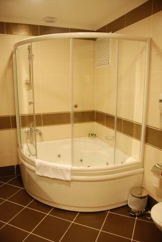 Green Thermal Hotel