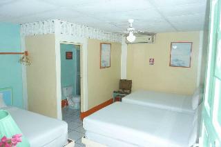 Hotel Ivania's