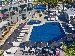 Dionysos Hotel & Studios