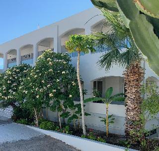 Aparthotel Pals Studios Pefkos