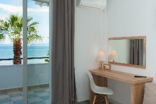 Calma Beach Hotel