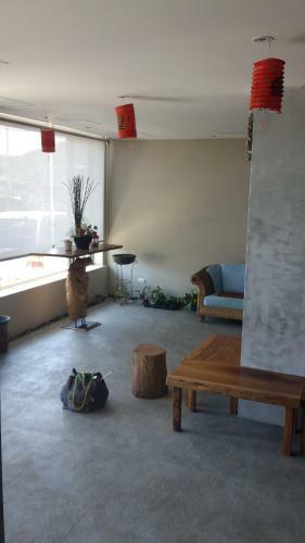 Posada Jing Guan Hotel