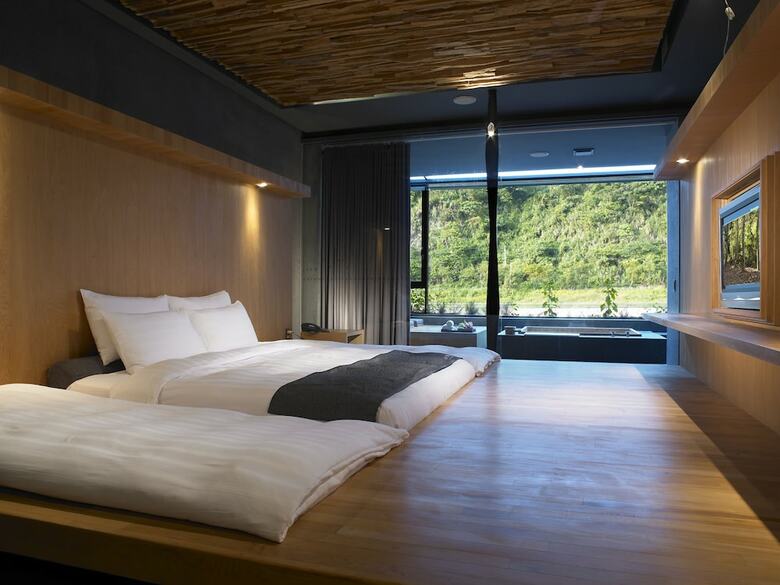 Hotel Onsen Papawaqa