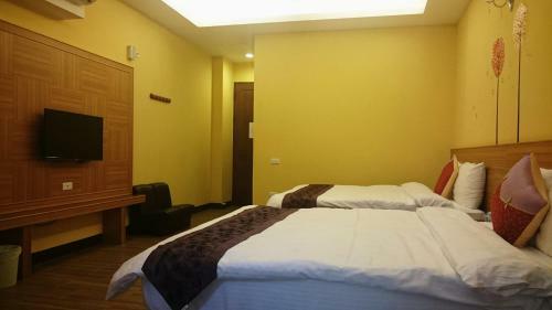 Sun Moon Lake Crystal B&B
