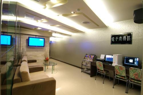 Hotel Tong Bing Express