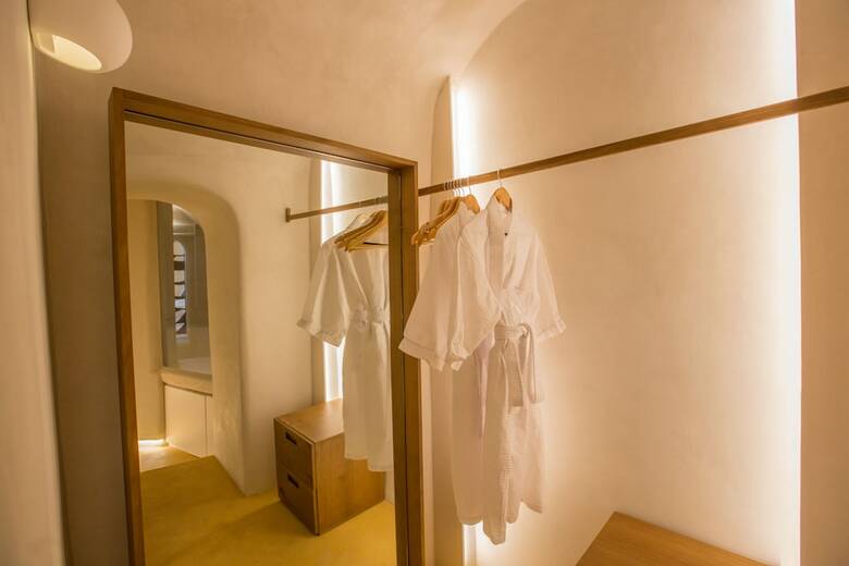 Chic Hotel Santorini