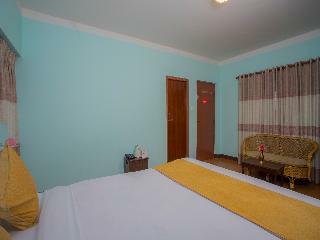 Hotel Golden Three