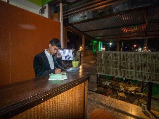 Hotel Fewa Corner
