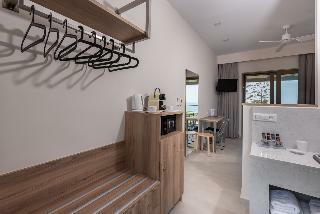 Apartamentos Ionian Aura
