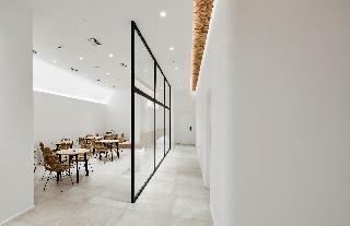 Hotel Arco Solium Suites