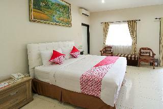 Hotel Oyo 734 Tuban Torres Accomodation