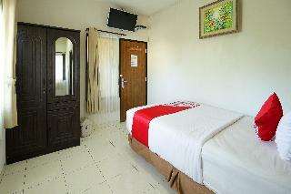 Hotel Oyo 734 Tuban Torres Accomodation