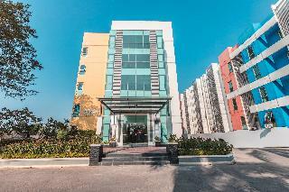 Oyo Flagship 1170 The Habitat Karawaci